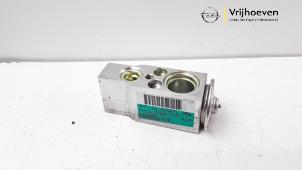 Used AC expansion valve Opel Corsa D 1.4 16V Twinport Price € 30,00 Margin scheme offered by Autodemontage Vrijhoeven B.V.