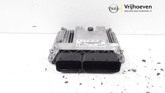 Used Engine management computer Opel Zafira Tourer (P12) 2.0 CDTI 16V 165 Ecotec Price € 50,00 Margin scheme offered by Autodemontage Vrijhoeven B.V.
