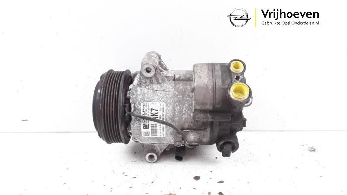 Usagé Pompe clim Opel Zafira Tourer (P12) 2.0 CDTI 16V 165 Ecotec Prix € 125,00 Règlement à la marge proposé par Autodemontage Vrijhoeven B.V.