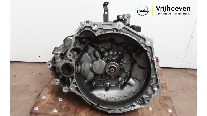 Gebrauchte Getriebe Opel Karl 1.0 12V Preis € 275,00 Margenregelung angeboten von Autodemontage Vrijhoeven B.V.