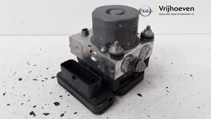 Used ABS pump Opel Adam 1.2 16V Price € 65,00 Margin scheme offered by Autodemontage Vrijhoeven B.V.