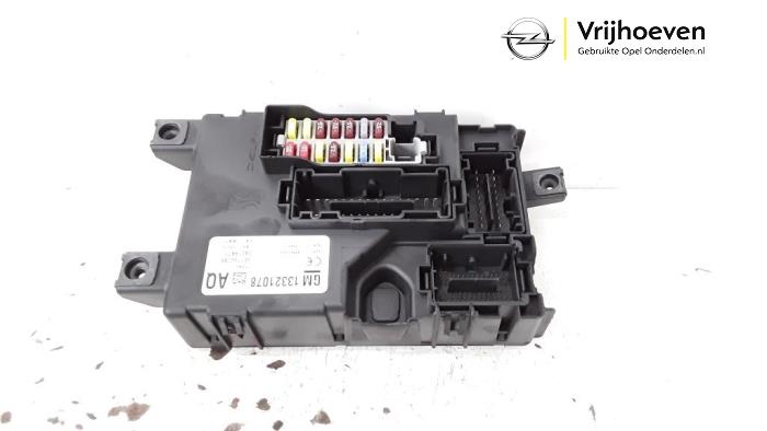Used Body control computer Opel Corsa D 1.6i OPC 16V Turbo Price € 100,00 Margin scheme offered by Autodemontage Vrijhoeven B.V.