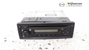 Usagé Radio/Lecteur CD Opel Combo 1.6 CDTI 16V Prix € 70,00 Règlement à la marge proposé par Autodemontage Vrijhoeven B.V.