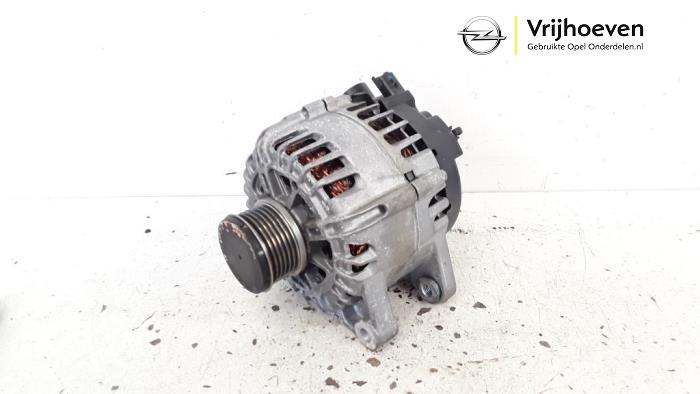 Usados Dinamo Opel Corsa F (UB/UH/UP) 1.2 Turbo 12V 100 Precio € 50,00 Norma de margen ofrecido por Autodemontage Vrijhoeven B.V.