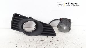 Gebrauchte Nebelscheinwerfer rechts vorne Opel Tigra Twin Top 1.8 16V Preis € 25,00 Margenregelung angeboten von Autodemontage Vrijhoeven B.V.