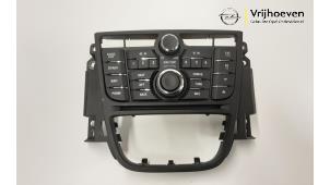 Used Radio control panel Opel Meriva 1.4 Turbo 16V Ecotec Price € 60,00 Margin scheme offered by Autodemontage Vrijhoeven B.V.