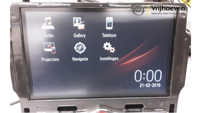 Navigation System van een Opel Corsa E 1.0 SIDI Turbo 12V 2019