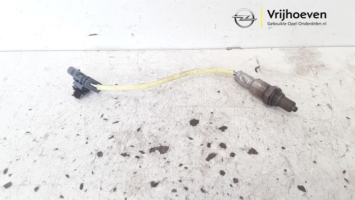 Usagé Sonde lambda Opel Mokka 1.2 Turbo 12V Prix € 30,00 Règlement à la marge proposé par Autodemontage Vrijhoeven B.V.