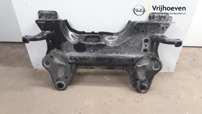 Used Subframe Opel Mokka 1.2 Turbo 12V Price € 125,00 Margin scheme offered by Autodemontage Vrijhoeven B.V.
