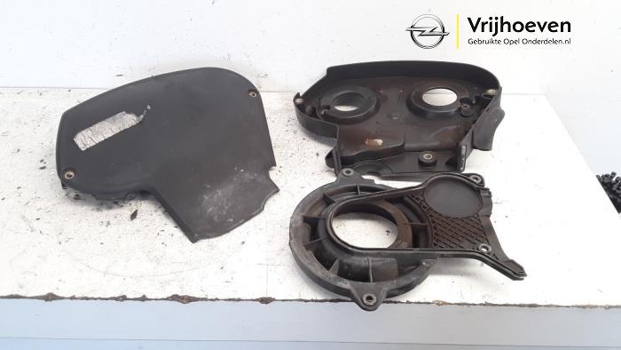 Timing cover from a Opel Astra H (L48) 1.6 16V Twinport 2004