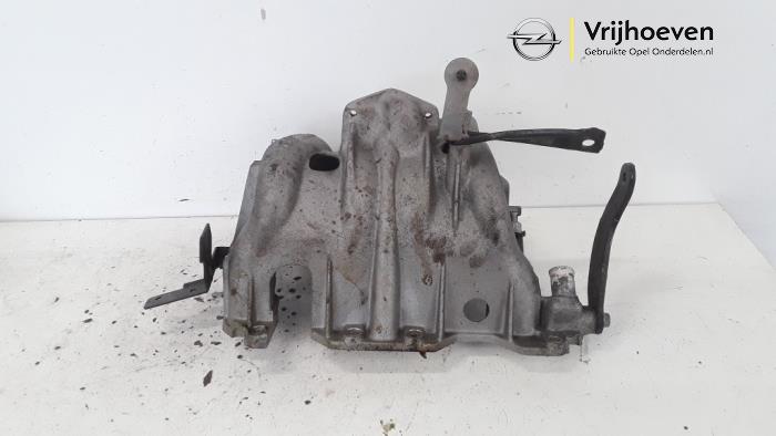Używane Kolektor dolotowy Opel Astra G (F08/48) 1.6 Cena € 50,00 Procedura marży oferowane przez Autodemontage Vrijhoeven B.V.