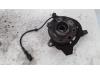 Knuckle, front left from a Opel Tigra Twin Top 1.4 16V 2005