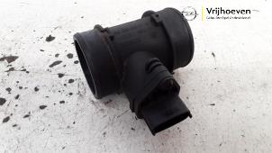 Used Airflow meter Opel Tigra Twin Top 1.4 16V Price € 20,00 Margin scheme offered by Autodemontage Vrijhoeven B.V.