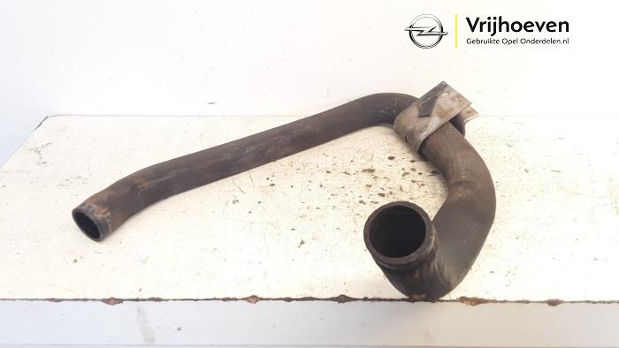 Gebrauchte Intercooler Schlauch Opel Zafira (F75) 2.0 16V Turbo OPC Preis € 75,00 Margenregelung angeboten von Autodemontage Vrijhoeven B.V.