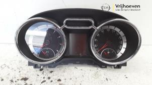 Gebrauchte Tacho - Kombiinstrument KM Opel Adam 1.2 16V Preis € 100,00 Margenregelung angeboten von Autodemontage Vrijhoeven B.V.