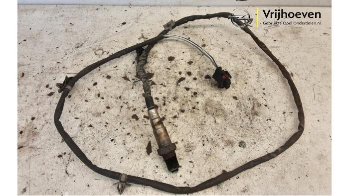 Usados Sonda Lambda Opel Corsa D 1.6i OPC 16V Turbo Precio € 30,00 Norma de margen ofrecido por Autodemontage Vrijhoeven B.V.