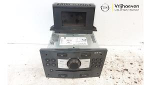 Gebrauchte Radio CD Spieler Opel Corsa D 1.3 CDTi 16V ecoFLEX Preis € 75,00 Margenregelung angeboten von Autodemontage Vrijhoeven B.V.