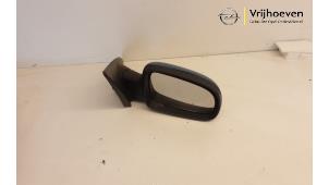 Used Wing mirror, right Opel Tigra Twin Top 1.4 16V Price € 30,00 Margin scheme offered by Autodemontage Vrijhoeven B.V.