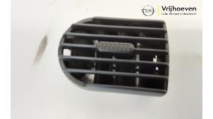 Used Dashboard vent Opel Tigra Twin Top 1.8 16V Price € 10,00 Margin scheme offered by Autodemontage Vrijhoeven B.V.