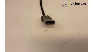 Lambda probe from a Opel Astra J GTC (PD2/PF2) 1.6 SIDI Turbo 16V Motorsport 2017