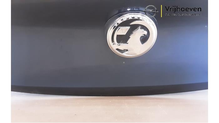 Tylna klapa z Opel Astra K 1.0 Turbo 12V 2016