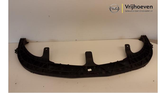Front bumper frame from a Opel Insignia 1.8 16V Ecotec 2010