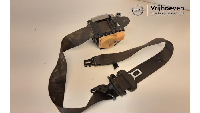 Front seatbelt, right from a Opel Insignia 1.8 16V Ecotec 2010