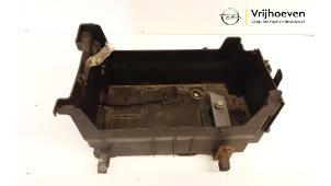 Used Battery box Opel Insignia 1.8 16V Ecotec Price € 25,00 Margin scheme offered by Autodemontage Vrijhoeven B.V.