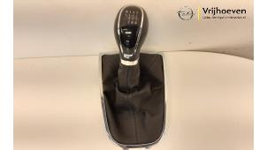 Used Gear stick knob Opel Astra J Sports Tourer (PD8/PE8/PF8) 1.6 Turbo 16V Price € 30,00 Margin scheme offered by Autodemontage Vrijhoeven B.V.