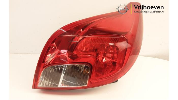 Rücklicht links van een Vauxhall Mokka/Mokka X 1.6 16V EcoFlex 4x2 2015