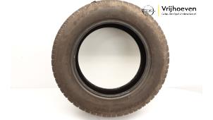 Usados Neumático de invierno Precio € 25,00 Norma de margen ofrecido por Autodemontage Vrijhoeven B.V.