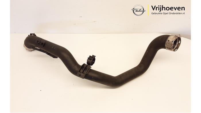 Gebrauchte Intercooler Rohr Opel Astra K 1.2 Turbo 12V Preis € 60,00 Margenregelung angeboten von Autodemontage Vrijhoeven B.V.