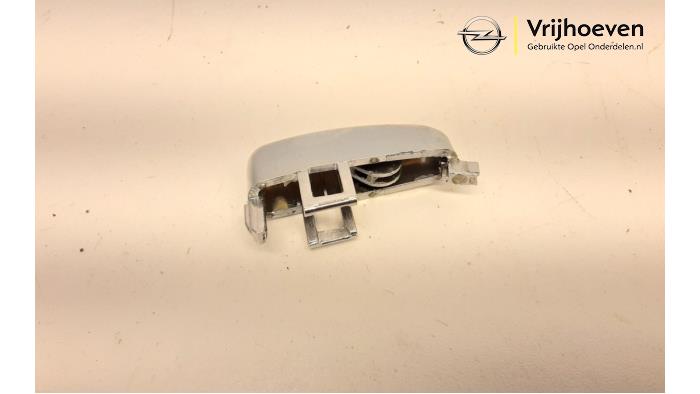 Handbremse Schalter van een Vauxhall Crossland X/Crossland 1.2 12V 2019