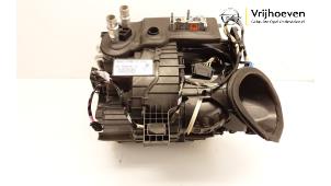 Używane Nagrzewnica Opel Corsa F (UB/UP) 1.2 Turbo 12V 100 Cena € 500,00 Procedura marży oferowane przez Autodemontage Vrijhoeven B.V.