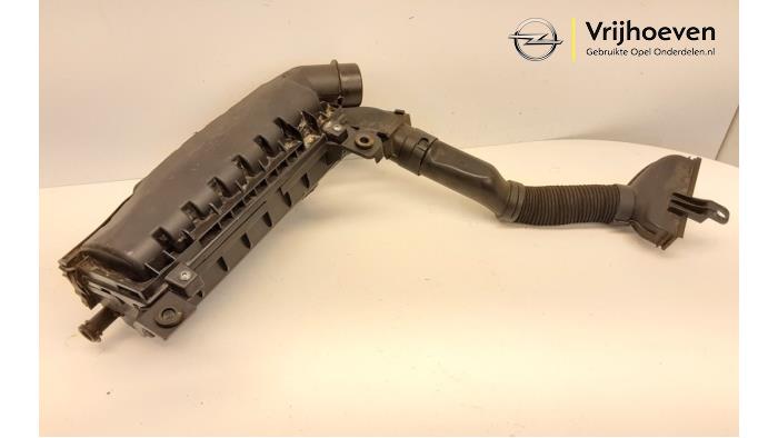 Gebrauchte Luftfiltergehäuse Opel Corsa F (UB/UH/UP) 1.2 Turbo 12V 100 Preis € 24,94 Margenregelung angeboten von Autodemontage Vrijhoeven B.V.