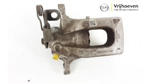 Used Rear brake calliper, right Opel Corsa F (UB/UH/UP) 1.2 Turbo 12V 100 Price € 50,00 Margin scheme offered by Autodemontage Vrijhoeven B.V.