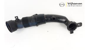 Used Turbo hose Opel Corsa F (UB/UH/UP) 1.2 Turbo 12V 100 Price € 25,00 Margin scheme offered by Autodemontage Vrijhoeven B.V.