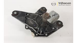 Used Rear wiper motor Opel Vivaro 2.5 CDTI 16V Price € 40,00 Margin scheme offered by Autodemontage Vrijhoeven B.V.