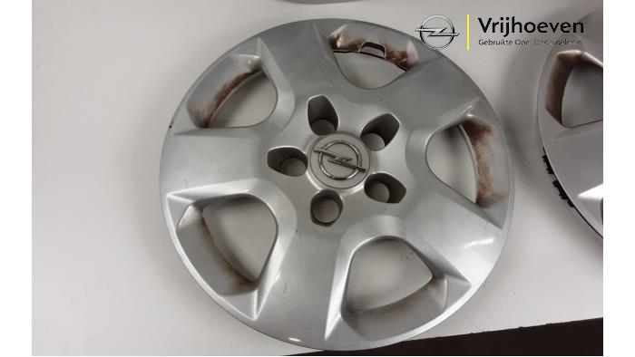 Enjoliveur Anti-brouillard Pour OPEL VIVARO 1 Phase 1 - Occasion état Correct, Référence 39267764 | Garantie 12 Mois