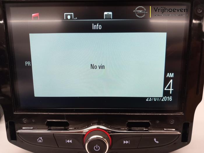 Módulo de radio de un Opel Corsa E 1.4 Turbo 16V 2016