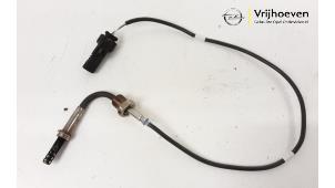 Używane Czujnik filtra czastek stalych Opel Corsa E 1.3 CDTi 16V ecoFLEX Cena € 40,00 Procedura marży oferowane przez Autodemontage Vrijhoeven B.V.