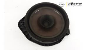 Used Speaker Opel Meriva 1.4 Turbo 16V ecoFLEX Price € 20,00 Margin scheme offered by Autodemontage Vrijhoeven B.V.