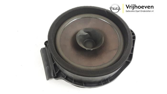 Używane Glosnik Opel Meriva (B) 1.4 Turbo 16V ecoFLEX Cena € 20,00 Procedura marży oferowane przez Autodemontage Vrijhoeven B.V.