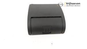 Used Front ashtray Opel Corsa C (F08/68) 1.2 16V Twin Port Price € 10,00 Margin scheme offered by Autodemontage Vrijhoeven B.V.