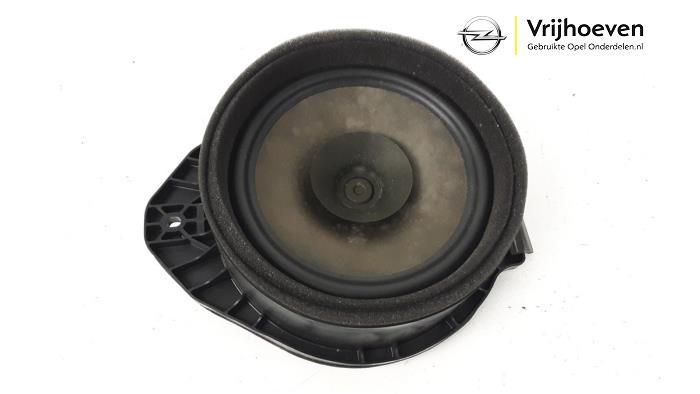Speaker from a Opel Astra K 1.0 Turbo 12V 2016
