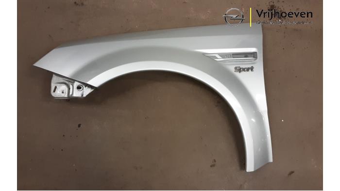 Front wing, left from a Opel Tigra Twin Top 1.4 16V 2004