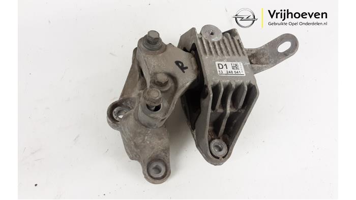 Used Engine mount Opel Astra J GTC (PD2/PF2) 2.0 16V Turbo OPC Price € 75,00 Margin scheme offered by Autodemontage Vrijhoeven B.V.