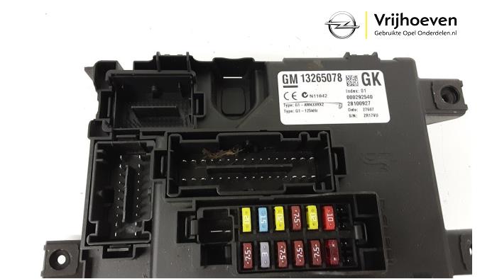 Gebrauchte Steuergerät Body Control Opel Corsa D 1.6i OPC 16V Turbo Preis € 60,00 Margenregelung angeboten von Autodemontage Vrijhoeven B.V.