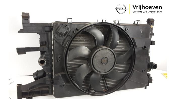 Cooling set from a Opel Astra J Sports Tourer (PD8/PE8/PF8) 1.7 CDTi 16V 2011