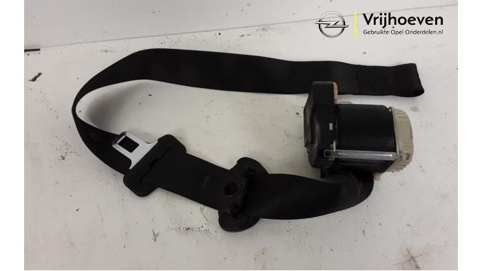 Front seatbelt, left from a Opel Astra 1999